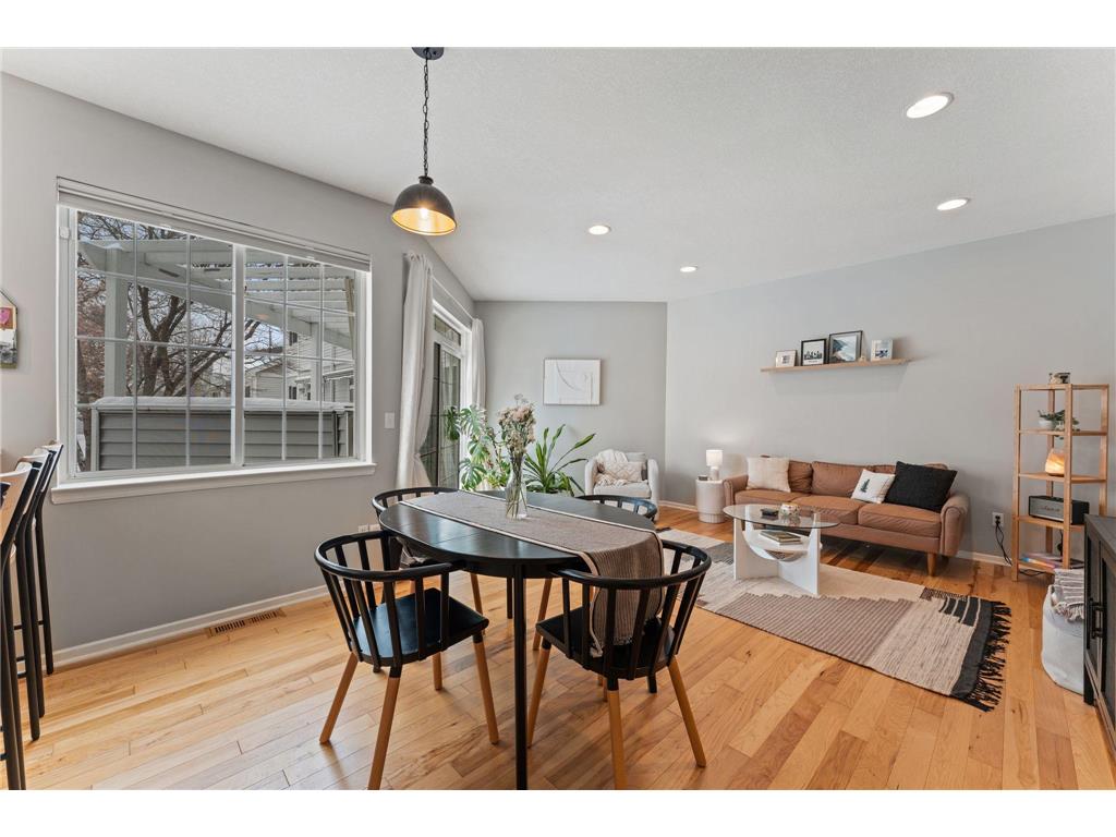 1948 Mainstreet Hopkins MN 55343 7009509 image11