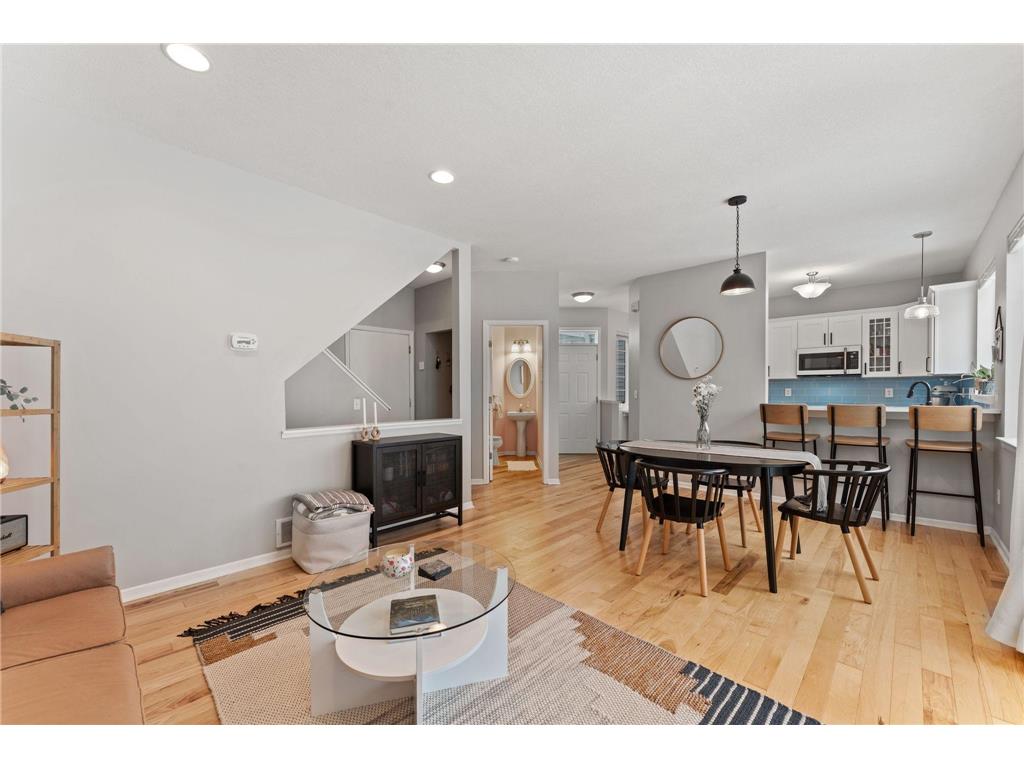 1948 Mainstreet Hopkins MN 55343 7009509 image15