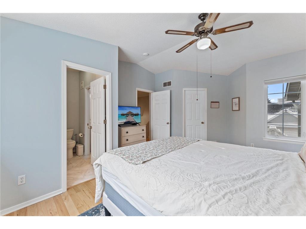 1948 Mainstreet Hopkins MN 55343 7009509 image19