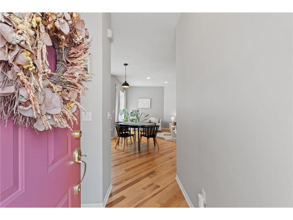 1948 Mainstreet Hopkins MN 55343 7009509 image3