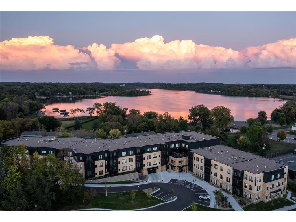 1948 W Wayzata Boulevard #003 Long Lake MN 55356 - Long Lake 6615656 image1