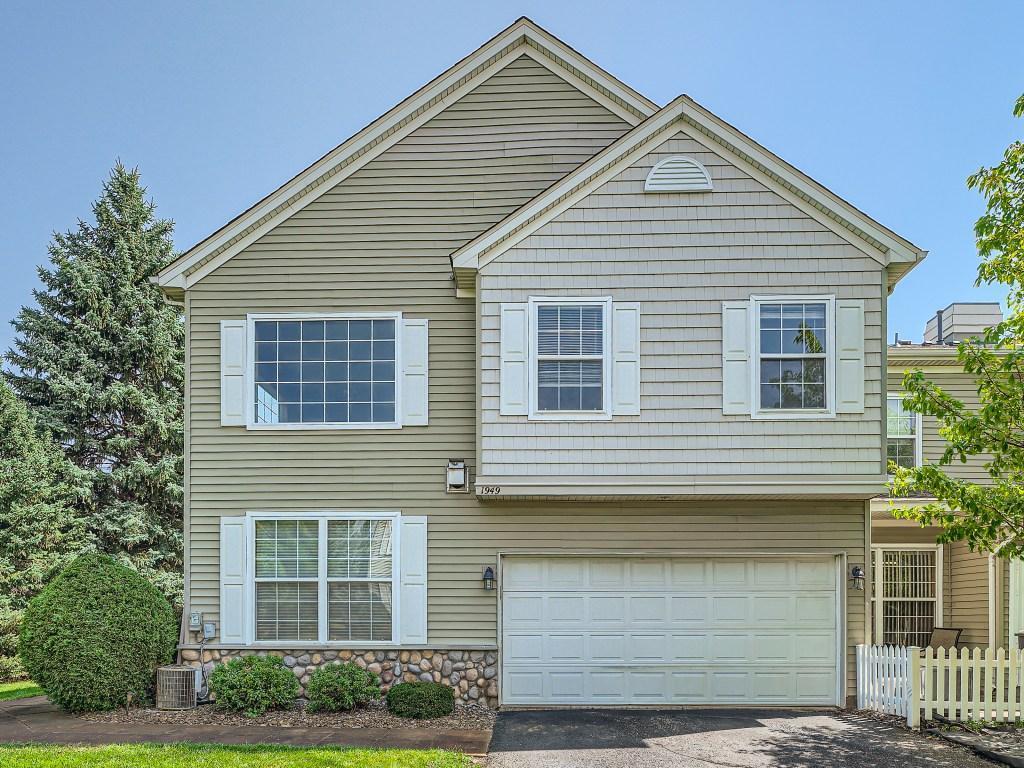 1949 Bluestem Lane Shoreview MN 55126 6393003 image1