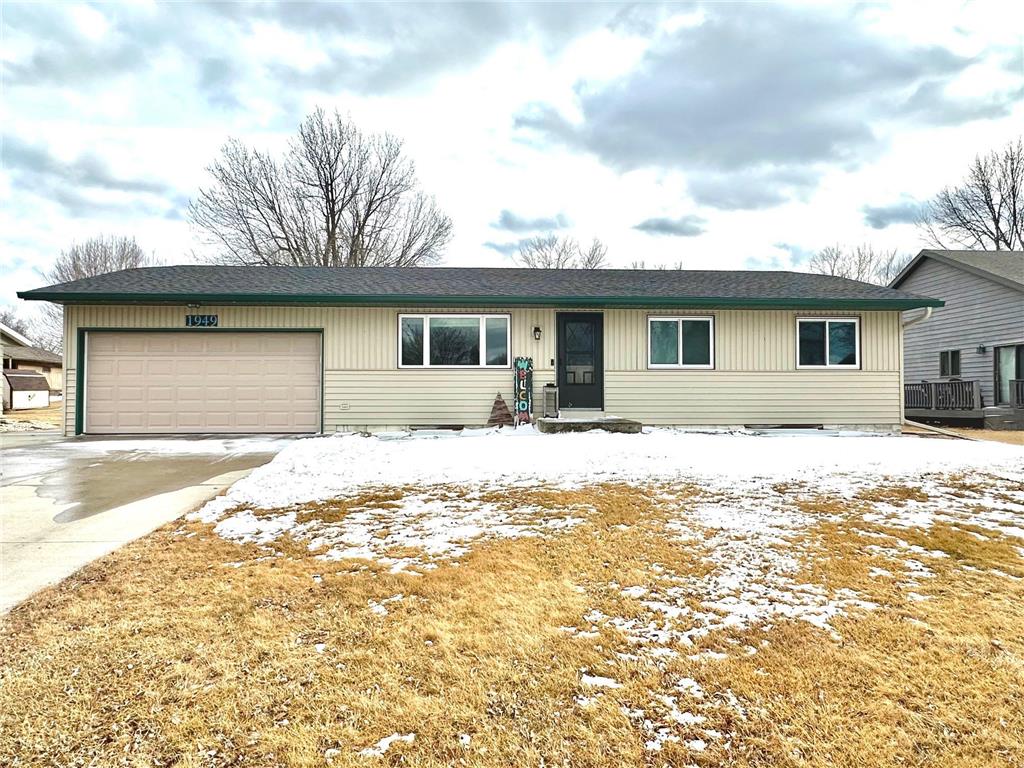 1949 Dorathea Boulevard Worthington MN 56187 6680714 image1