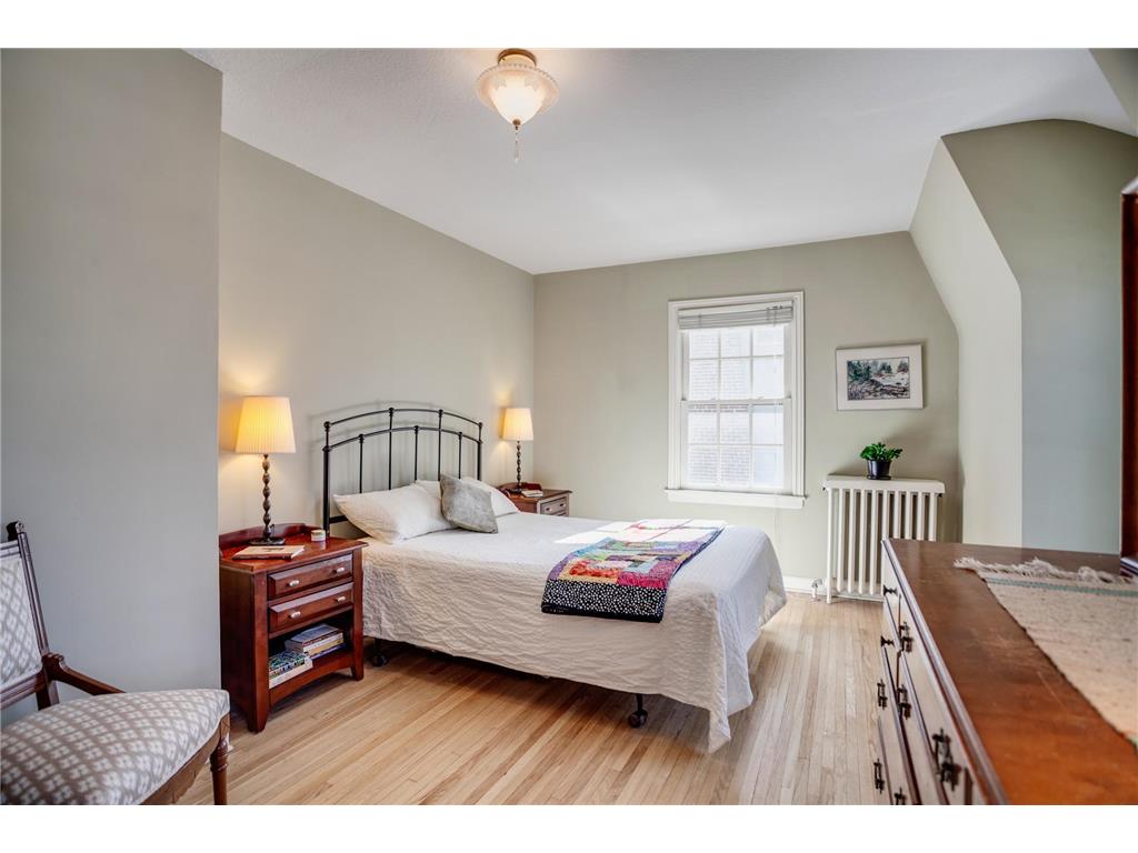 1949 E River Terrace Minneapolis MN 55414 7078761 image35