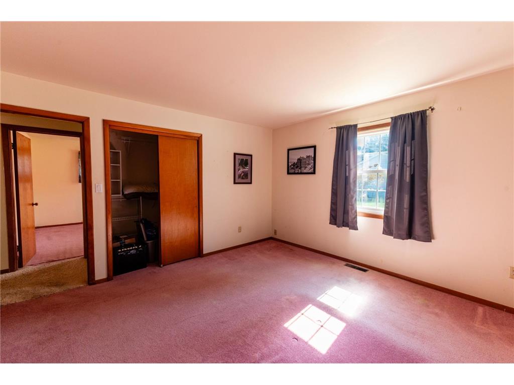 19490 53rd Avenue Lafayette Twp WI 54729 - Wissota 7055224 image24