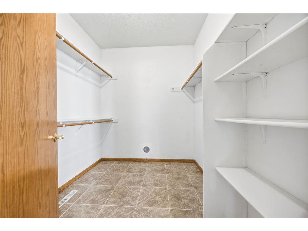 195 Goldfinch Lane Clearwater MN 55320 7064997 image14