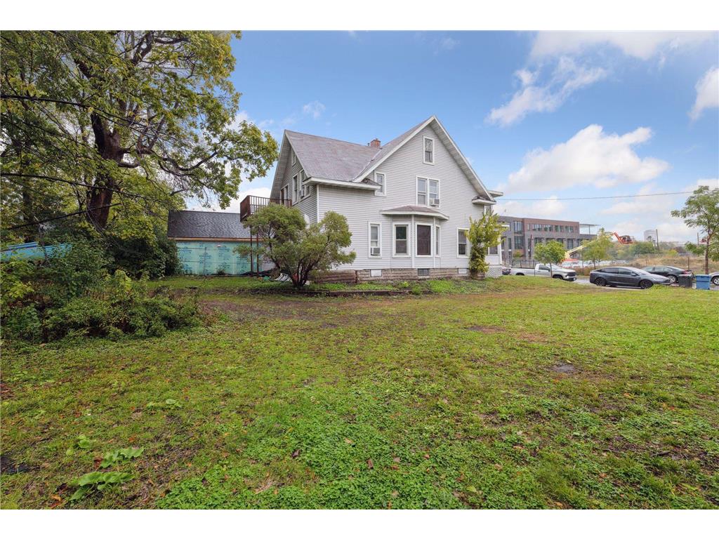 195 James Avenue N Minneapolis MN 55405 7029712 image10