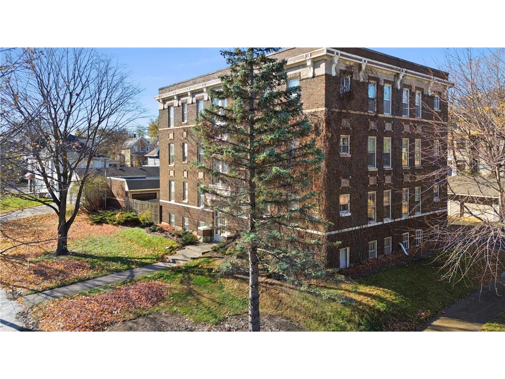 195 Lexington Parkway N Saint Paul MN 55104 7028626 image13