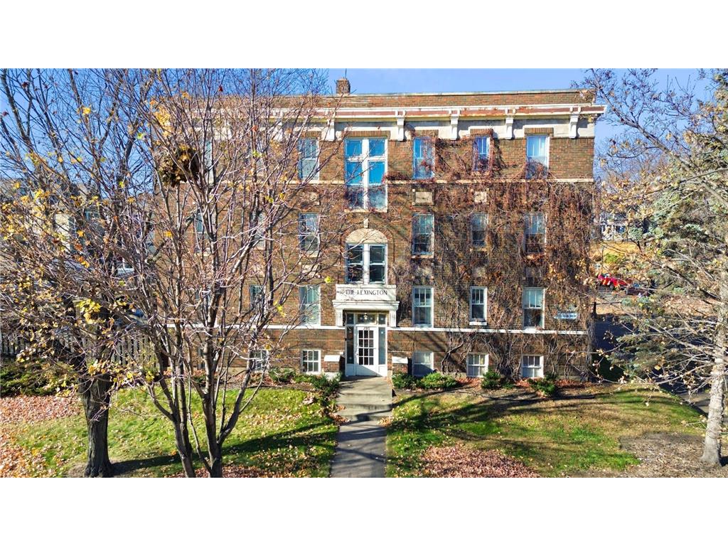 195 Lexington Parkway N Saint Paul MN 55104 7028626 image14