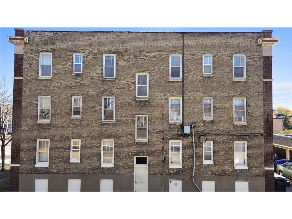 195 Lexington Parkway N Saint Paul MN 55104 7028626 image6