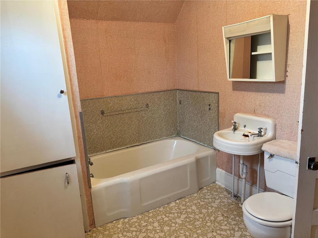 195 S Monroe Street Thompson IA 50478 7054310 image41