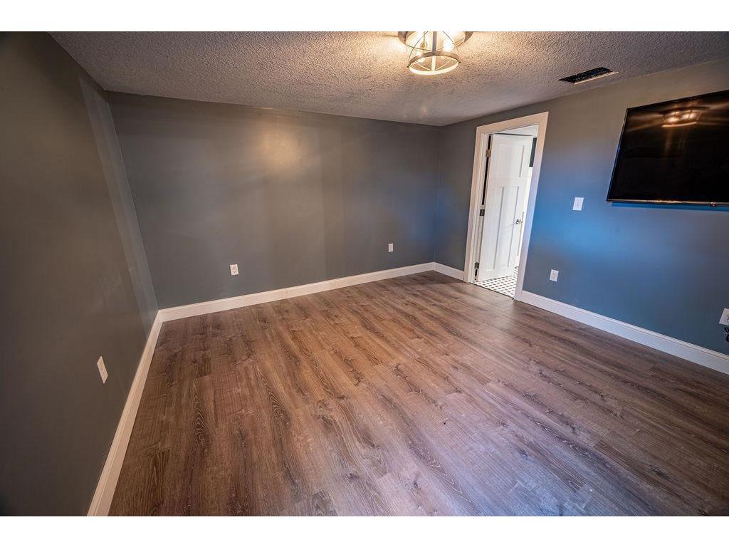 195 W Humble Avenue Ellsworth WI 54011 7033089 image18