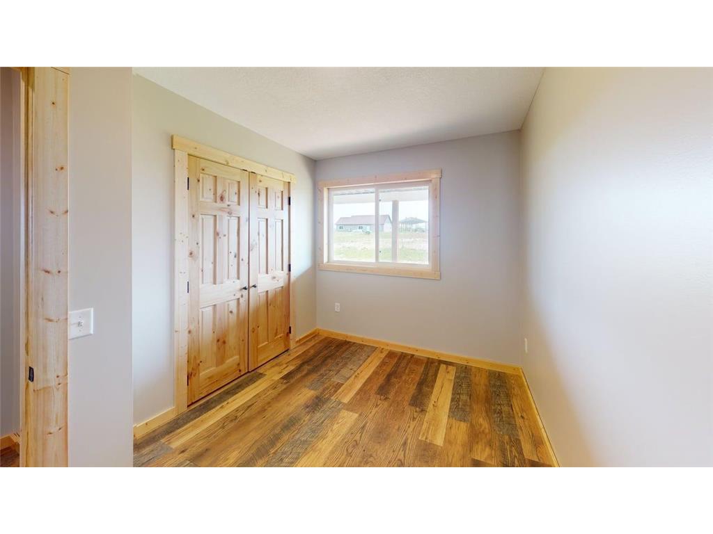 1950 228th Lane W Mora MN 55051 7046071 image10