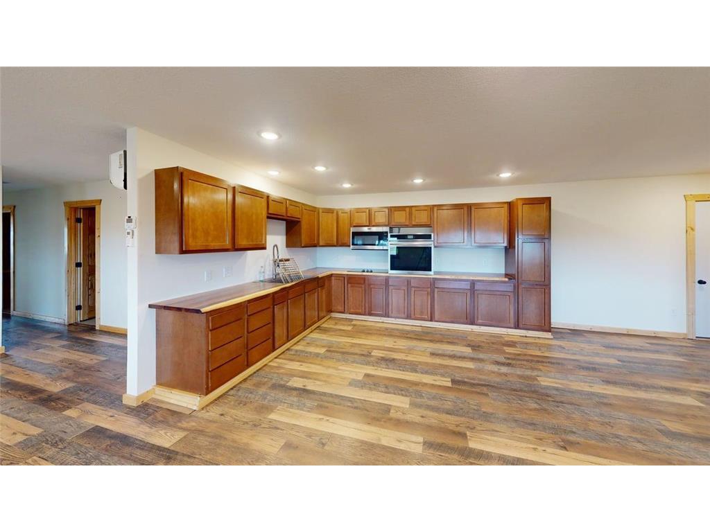 1950 228th Lane W Mora MN 55051 7046071 image16