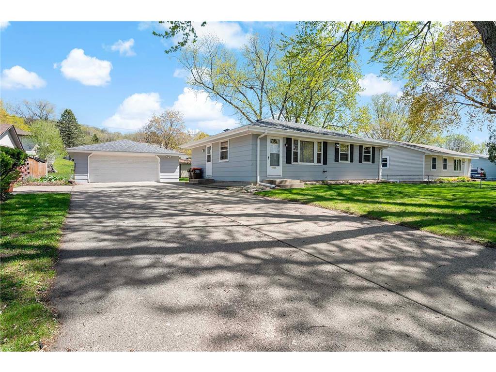 1950 Barry Drive Newport MN 55055 6526630 image1