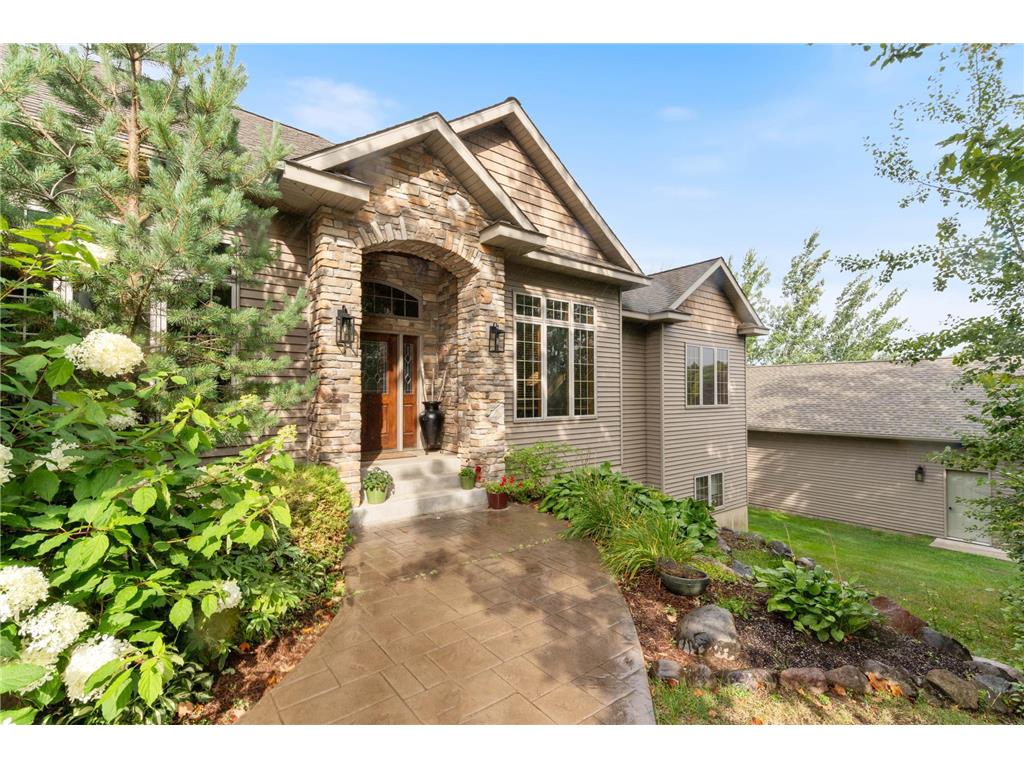 1950 Middle Lane Duluth MN 55811 6784238 image1