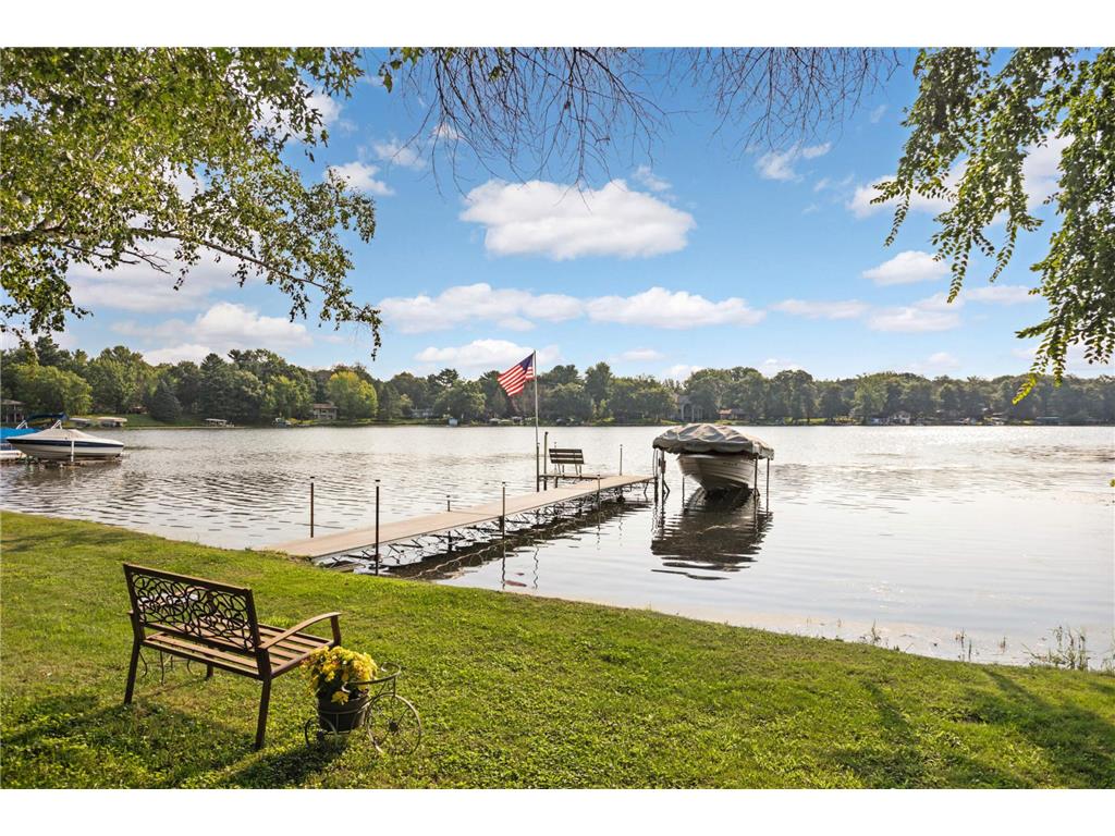 19505 E Front Boulevard NE East Bethel MN 55092 - Coon 6577425 image1