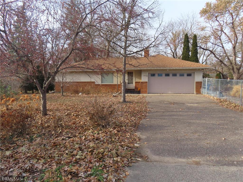 1951 Regent Avenue N Golden Valley MN 55422 6469666 image1
