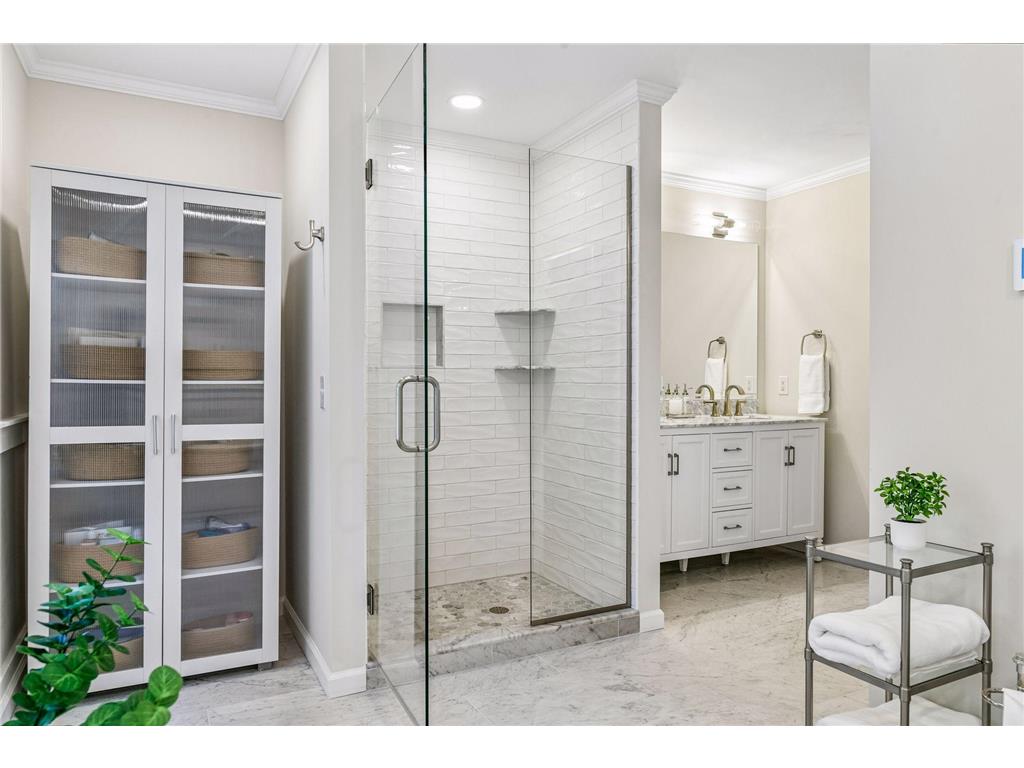 19515 Waterford Place Shorewood MN 55331 6774245 image23