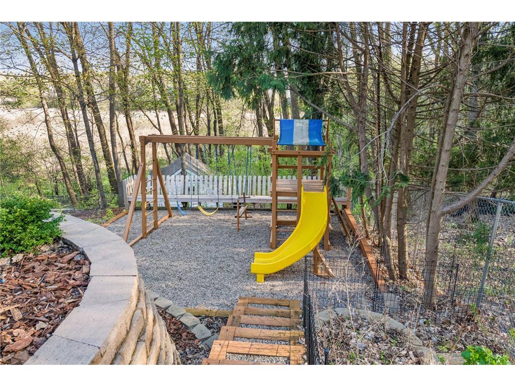19515 Waterford Place Shorewood MN 55331 6774245 image38