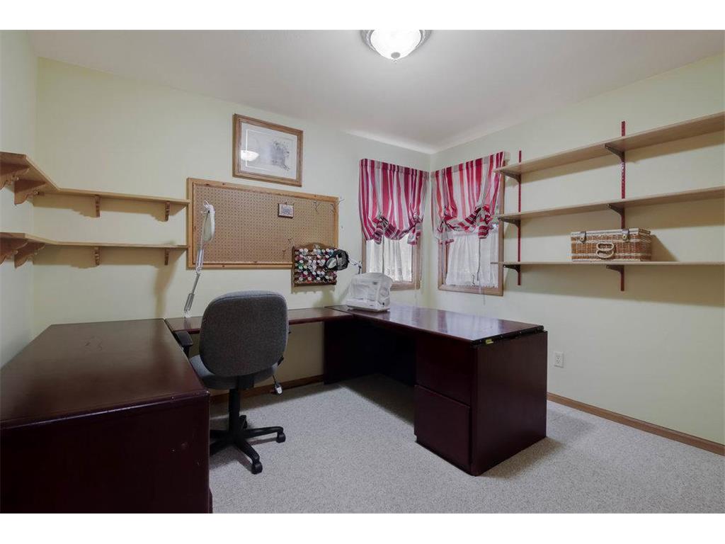 1952 16 1/2 Avenue Stanley Twp WI 54822 6788479 image25