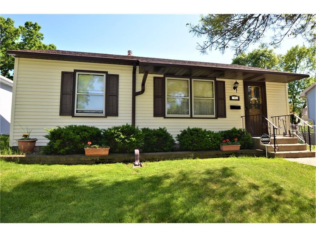 1952 3rd Street E Saint Paul MN 55119 6537434 image1