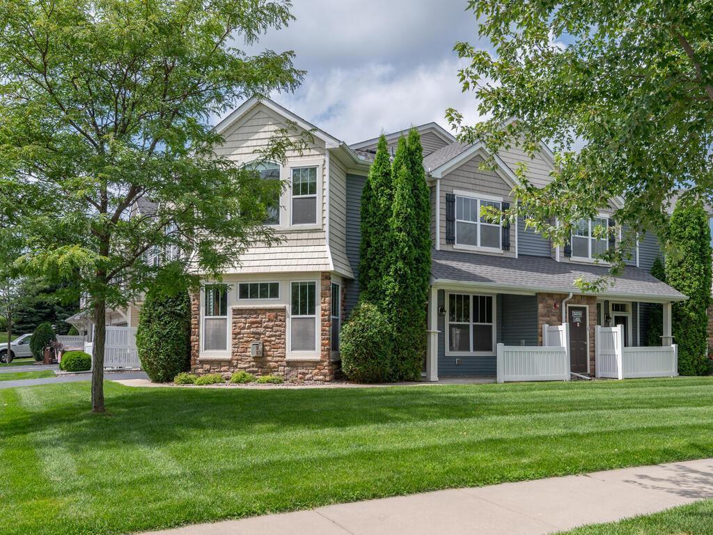 1952 Commonwealth Boulevard #5 Chanhassen MN 55317 6766780 image1