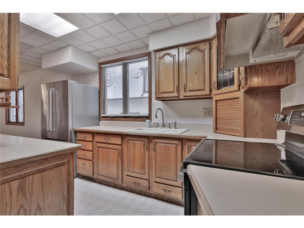 1952 Mckinley Street NE Minneapolis MN 55418 6825225 image12