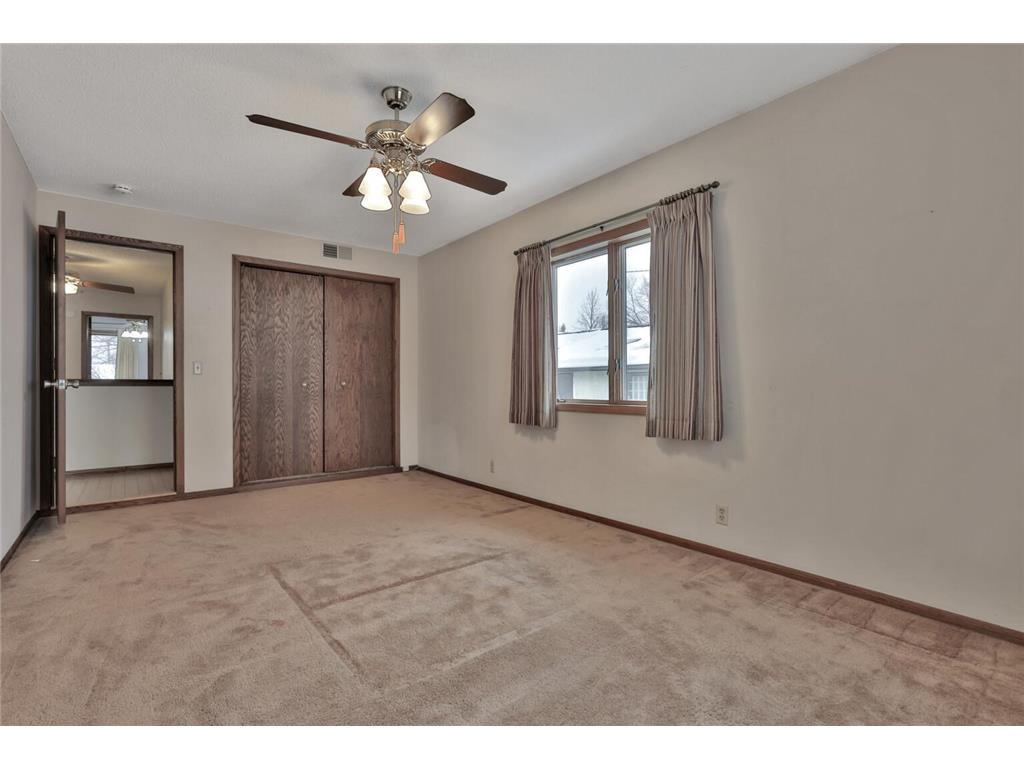 1952 Mckinley Street NE Minneapolis MN 55418 6825225 image29