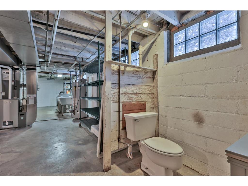 1952 Mckinley Street NE Minneapolis MN 55418 6825225 image46