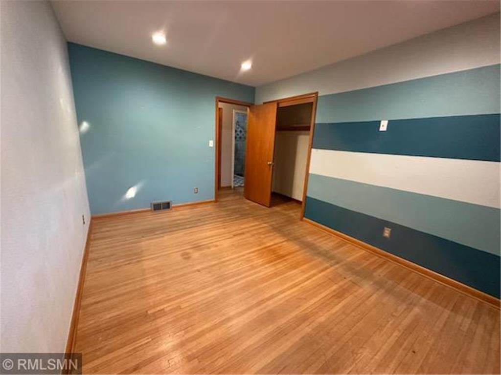 1952 Oak Knoll Drive White Bear Lake MN 55110 - Oak Knoll Pond 6805745 image16