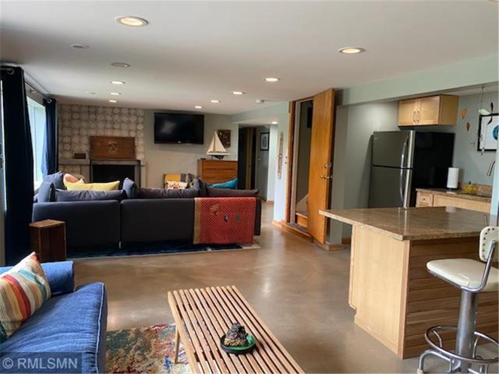 1952 Oak Knoll Drive White Bear Lake MN 55110 - Oak Knoll Pond 6805745 image18