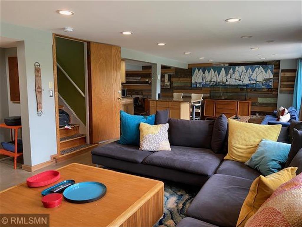 1952 Oak Knoll Drive White Bear Lake MN 55110 - Oak Knoll Pond 6805745 image19