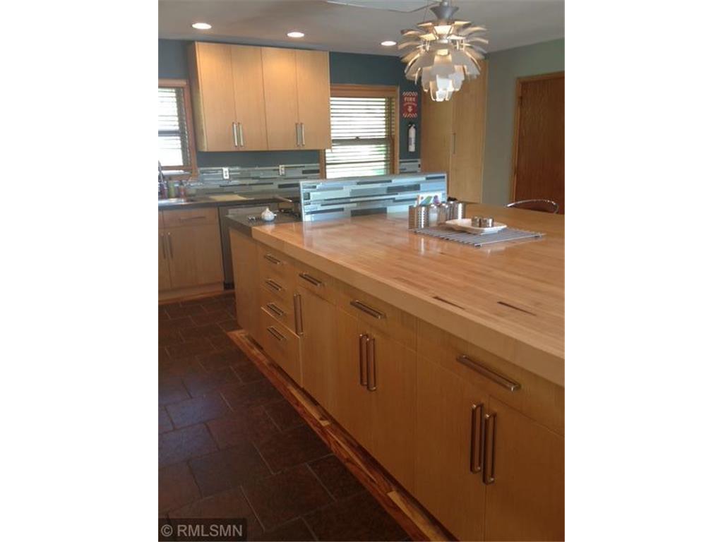 1952 Oak Knoll Drive White Bear Lake MN 55110 - Oak Knoll Pond 6805745 image4