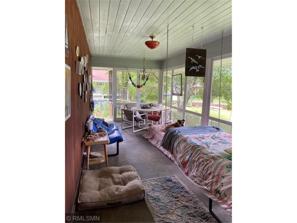 1952 Oak Knoll Drive White Bear Lake MN 55110 - Oak Knoll Pond 6805745 image5