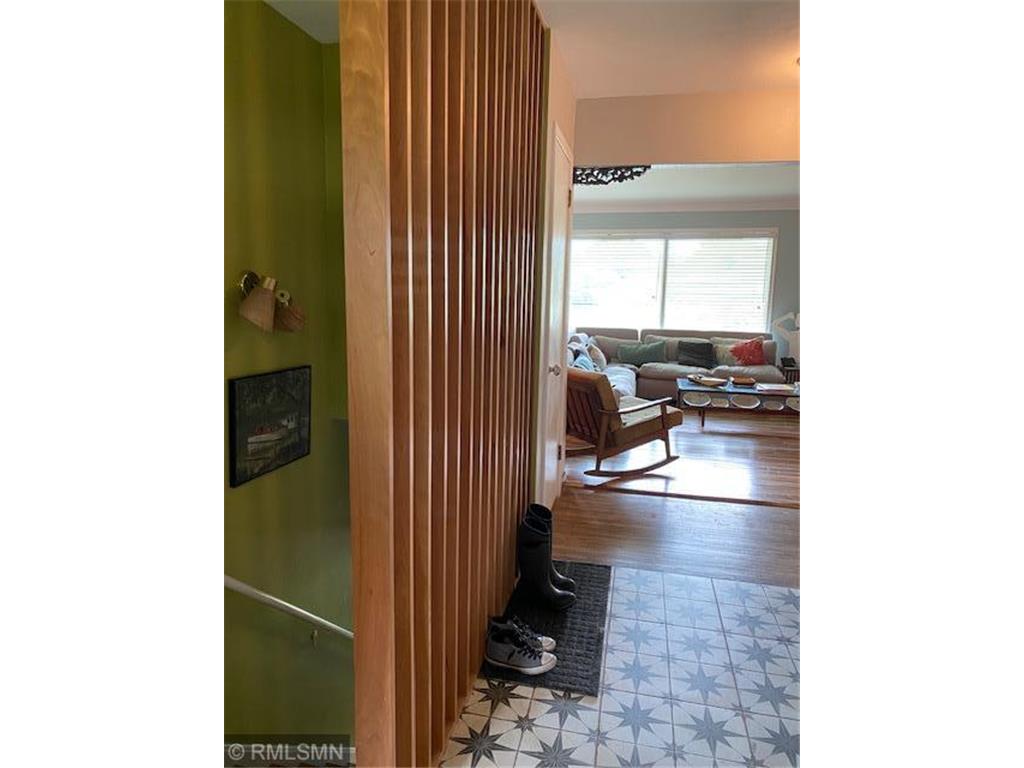 1952 Oak Knoll Drive White Bear Lake MN 55110 - Oak Knoll Pond 6805745 image7