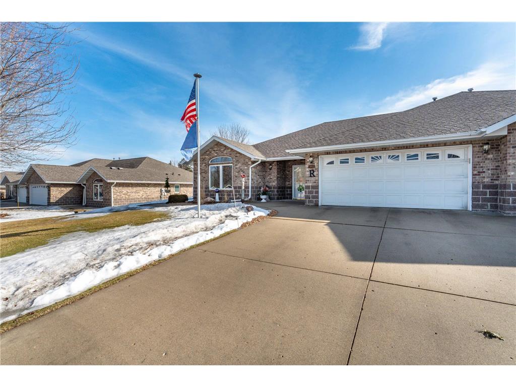 1952 Oakwood View Fergus Falls MN 56537 7029900 image1