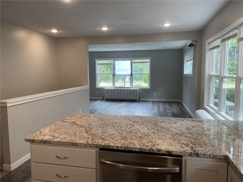 1952 Saint Clair Avenue Saint Paul MN 55105 7097546 image14