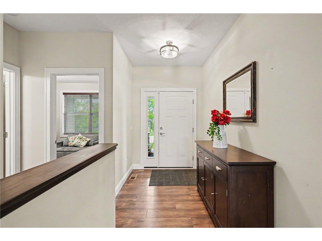 19529 York Drive NW Elk River MN 55330 7069640 image10