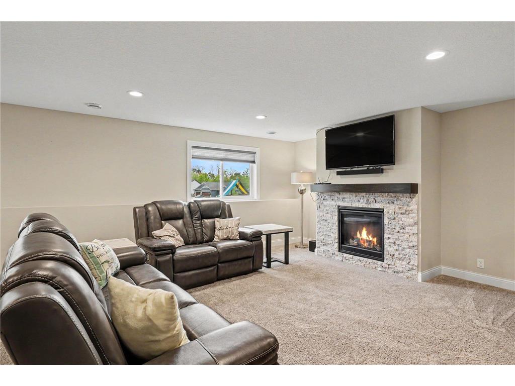 19529 York Drive NW Elk River MN 55330 7069640 image18