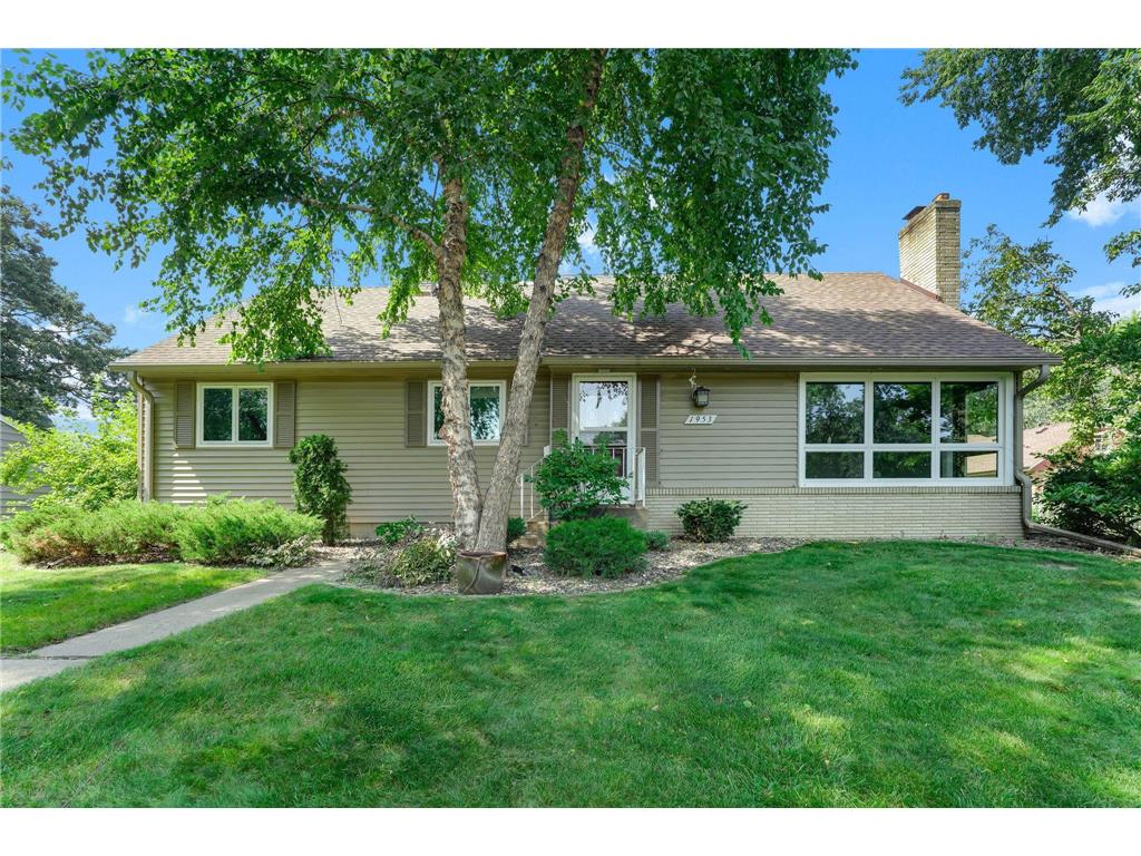 1953 Carl Street Lauderdale MN 55113 6768985 image1