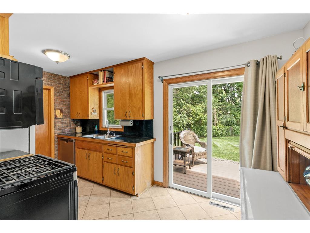 1953 Lakeaires Boulevard White Bear Lake MN 55110 7066172 image13