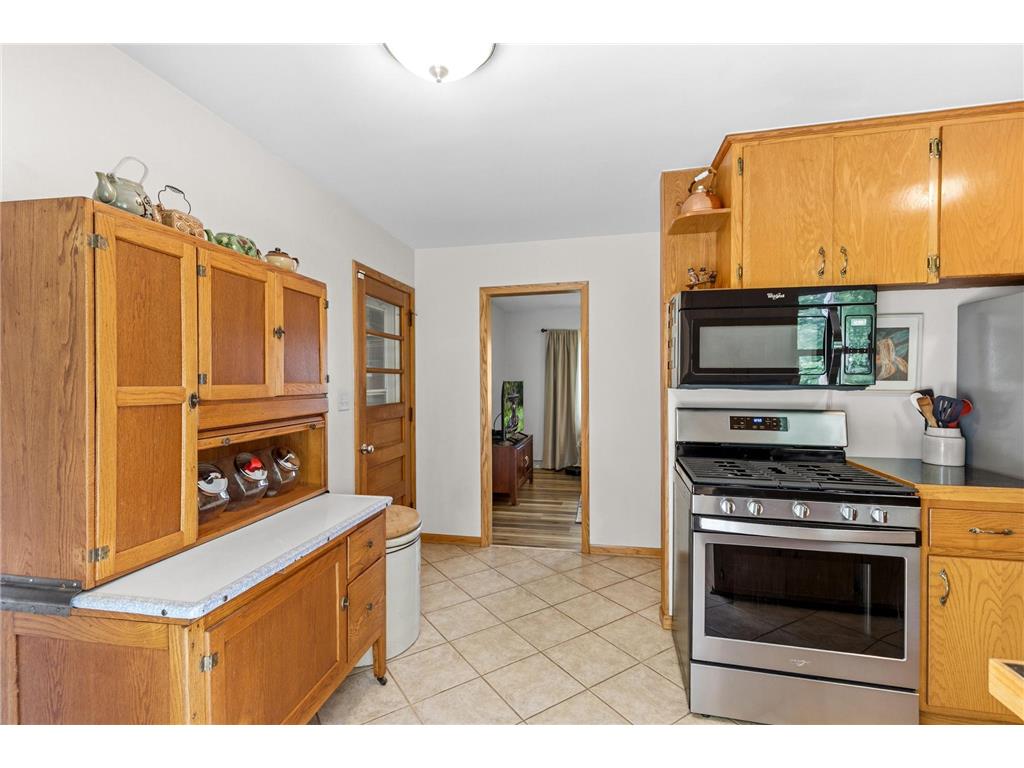 1953 Lakeaires Boulevard White Bear Lake MN 55110 7066172 image15