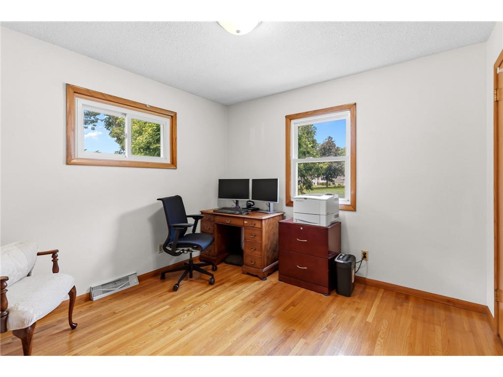 1953 Lakeaires Boulevard White Bear Lake MN 55110 7066172 image19