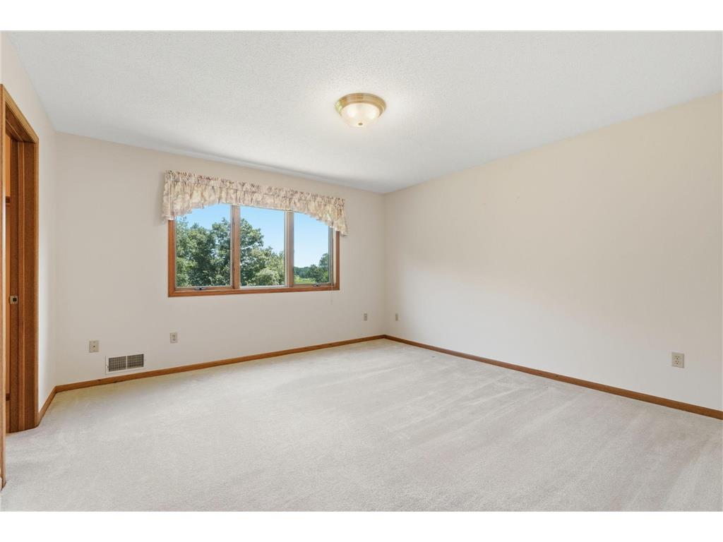 19539 Rochester Street NE East Bethel MN 55011 7059686 image11