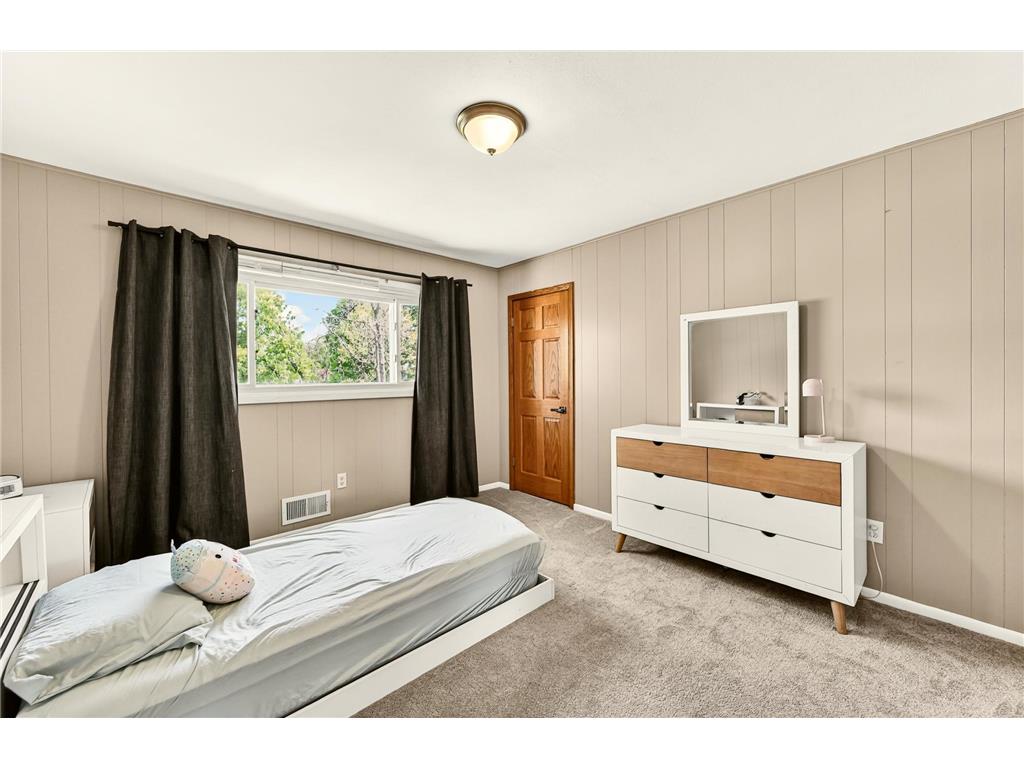 1954 15th Avenue NW Rochester MN 55901 7074936 image16