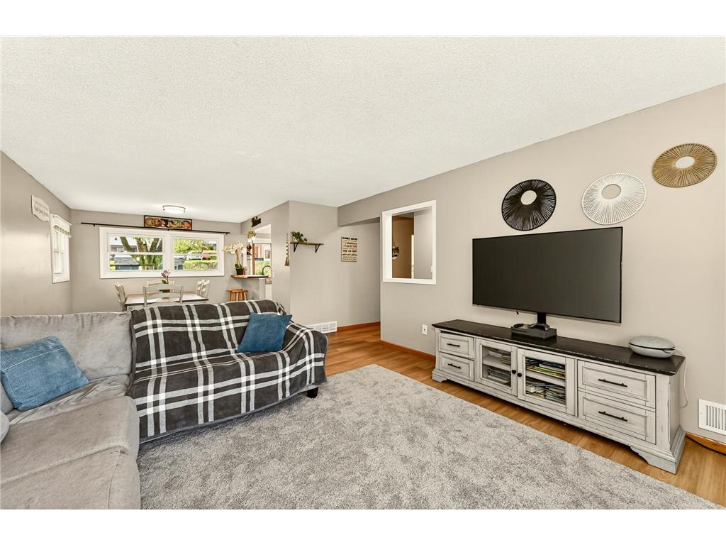 1954 15th Avenue NW Rochester MN 55901 7074936 image8