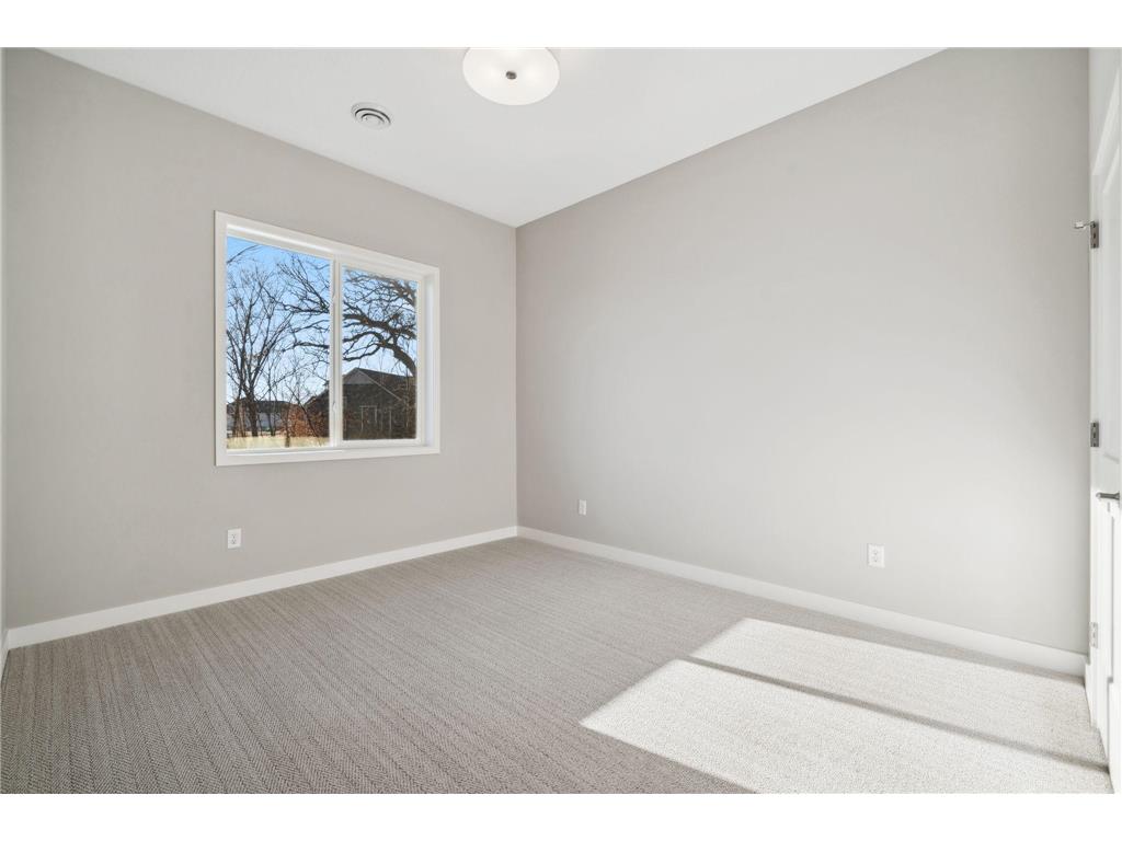 1954 Woods Point Waconia MN 55387 7049004 image12