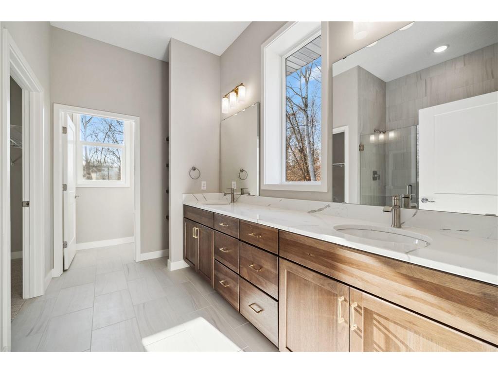 1954 Woods Point Waconia MN 55387 7049004 image31