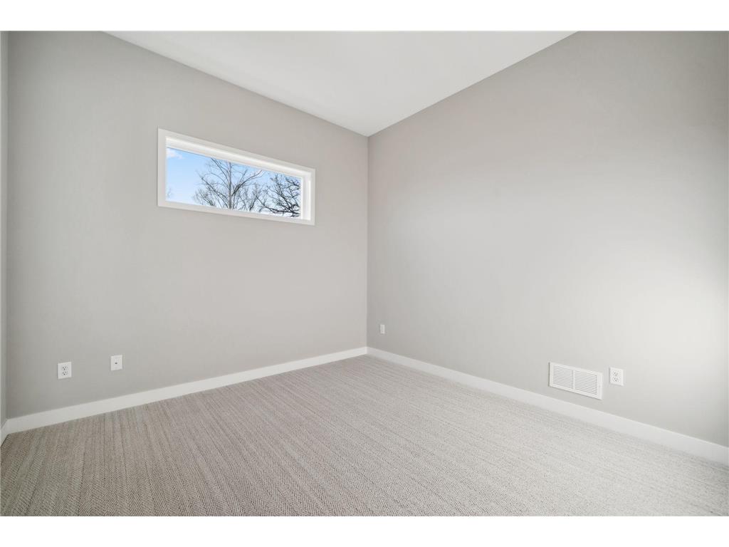 1954 Woods Point Waconia MN 55387 7049004 image9